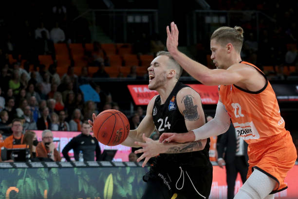 的执教成绩 的执教成绩