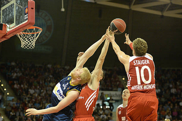 的执教成绩 的执教成绩