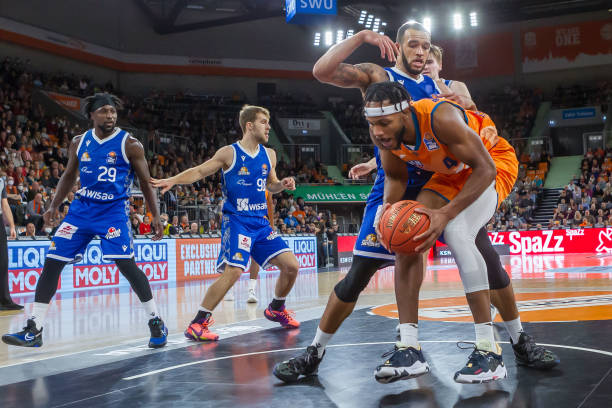 数据折射竞 数据折射竞